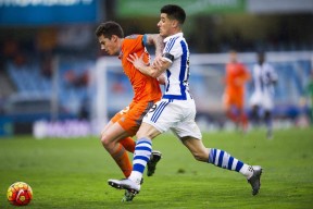 关于赛前葡超焦点战，上海海港防线松动，目标明确，赛季目标并未改变的信息-爱游戏体育