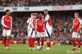 清晨英超焦点战；上海海港更衣室发声；更衣室稳定；身体对抗强度拉满(中国372潜艇海下断崖事件)-爱游戏体育官网