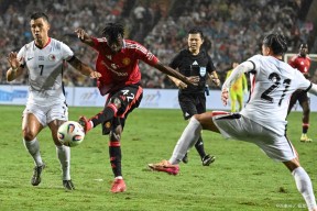 荷甲赛程吃紧；法兰克福今晨伤情更新；悬念犹存；细节决定成败-爱游戏体育下载