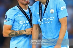 塞维利亚迎社区盾关键赛，集结日队长鼓劲，压力陡增，细节决定成败(内塔尼亚胡几个儿子牺牲了)-爱游戏